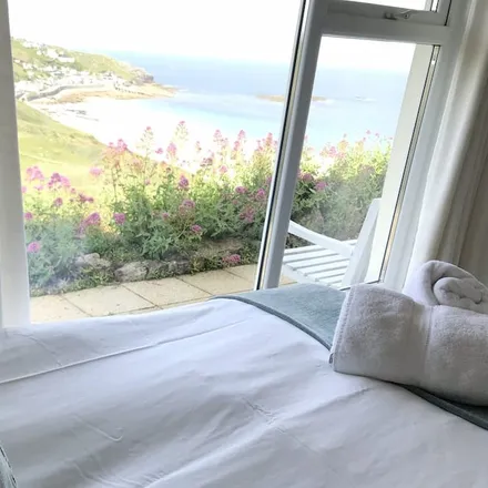 Image 4 - Sennen, TR19 7AX, United Kingdom - Townhouse for rent