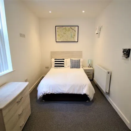 Rent this 1 bed room on Clifton Road in Murray Road, Rugby