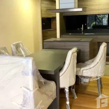 Image 4 - 37/7, Soi Langsuan, Lang Suan, Pathum Wan District, 10330, Thailand - Apartment for rent