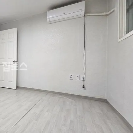Image 1 - 서울특별시 강남구 대치동 959-24 - Apartment for rent