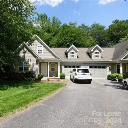 Rent this 3 bed house on unnamed road in Hickory, NC 28601