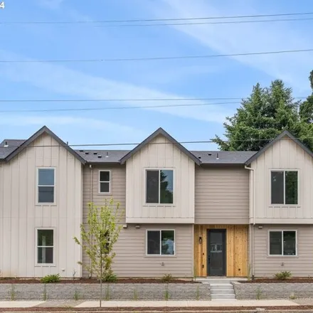 Buy this 2 bed house on 6896 N Mckenna Ave in Portland, Oregon