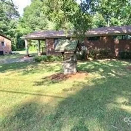 Image 2 - 2125 Charlotte Highway, Mooresville, NC 28117, USA - House for sale