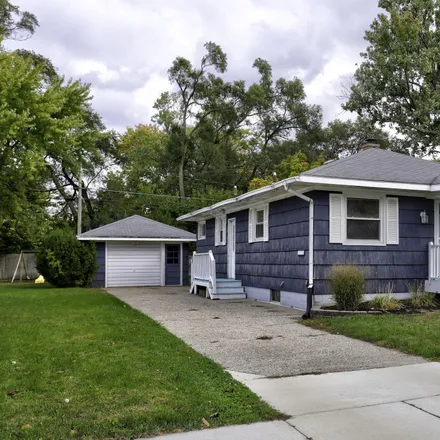 Buy this 3 bed house on 321 West 21st Street in Holland, MI 49423