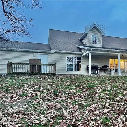 Buy this 3 bed house on 6199 Jay Bird Road in Morgan County, MO 65329