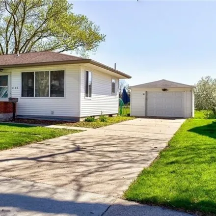 Buy this 3 bed house on 1328 Meadowlane Avenue in Ames, IA 50010