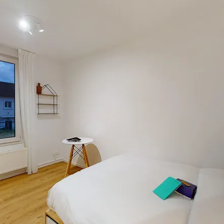 Rent this 1 bed apartment on Rue René Appéré in 92700 Colombes, France