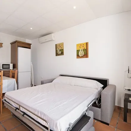 Rent this 1 bed house on Plenoil Chiclana de la Frontera II in Avenida de los Descubrimientos, 35