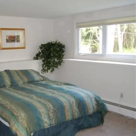 Rent this 3 bed house on Scarborough in ME, 04074