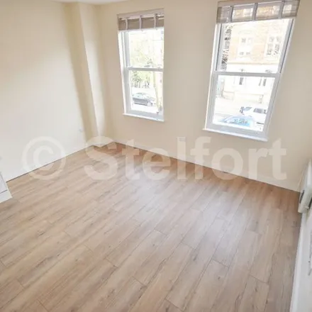 Image 4 - 477 Holloway Road, London, N7 6LF, United Kingdom - Apartment for rent