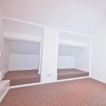 Image 7 - 130 Foxhall Road, Nottingham, NG7 6LH, United Kingdom - Apartment for rent