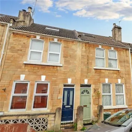Buy this 3 bed townhouse on 20 Lymore Gardens in Bath, BA2 1AQ