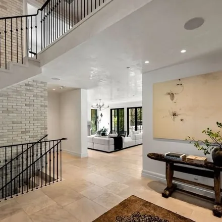 Image 5 - 1557 North Doheny Drive, Los Angeles, CA 90069, USA - House for sale