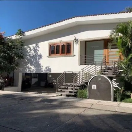 Buy this 3 bed house on unnamed road in Fraccionamiento Limoneros, 62220 Cuernavaca