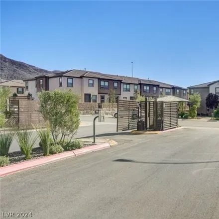 Buy this 3 bed house on 737 Piazza Tasso in Henderson, Nevada