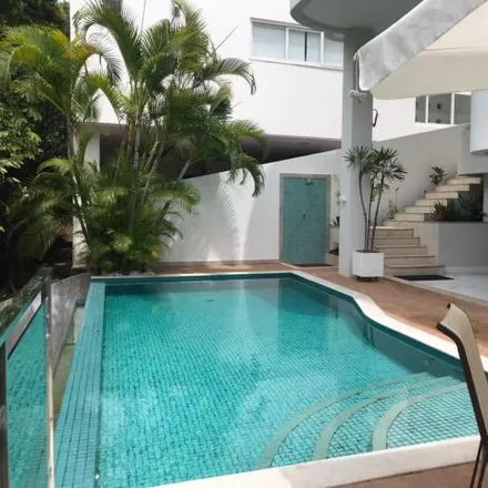 Rent this 4 bed house on Avenida Alphaville in Patamares, Salvador - BA