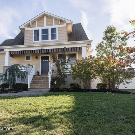 Buy this 5 bed house on 203 Riviera Drive in Toms River, NJ 08753