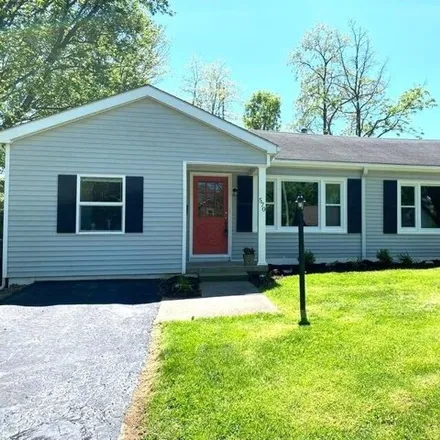 Buy this 3 bed house on 570 Stratford Drive in Lexington, KY 40503