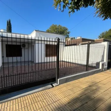Buy this 2 bed house on Húsares in Partido de Lomas de Zamora, B1836 CXJ Llavallol