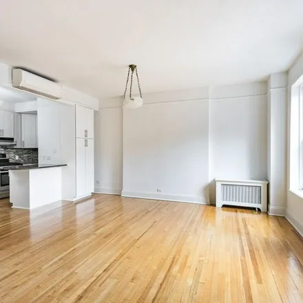 Image 7 - 16 West 90th Street, New York, NY 10024, USA - Apartment for rent