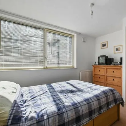 Image 6 - Brownell Place, London, W7 3AZ, United Kingdom - Apartment for sale
