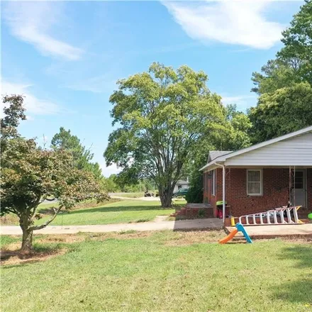 Image 2 - 2901 State Road 1110, Cason Old Field, Anson County, NC 28119, USA - House for sale