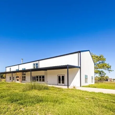 Image 5 - Danbury High School, 1st Street, Danbury, Brazoria County, TX 77534, USA - House for sale