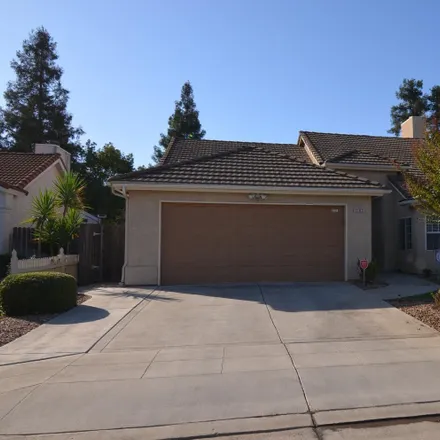 Buy this 3 bed house on 2163 East Ryan Avenue in Fresno, CA 93720