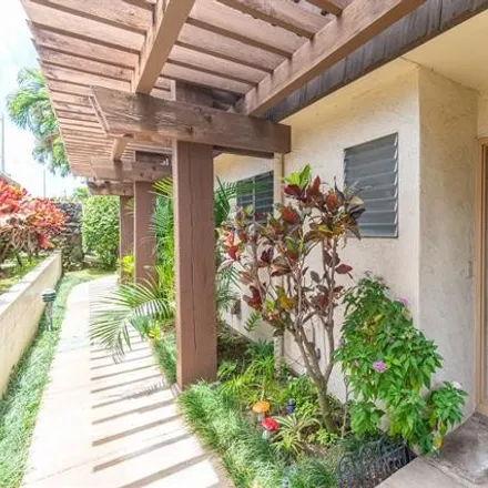 Buy this 3 bed townhouse on Henry J. Kaiser High School in 511 Lunalilo Home Road, Honolulu