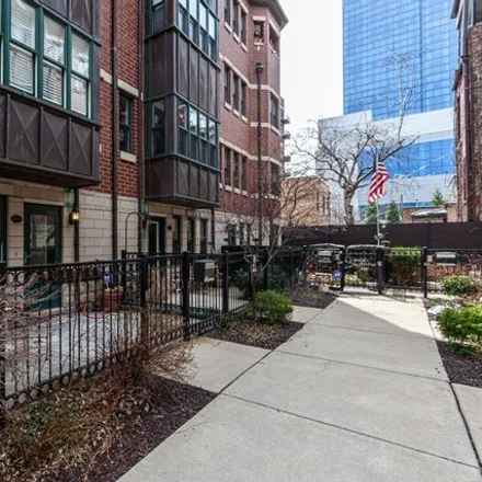 Image 2 - 315 East Cullerton Street, Chicago, IL 60616, USA - House for sale