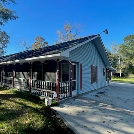 Buy this 3 bed house on 823 Gulf Road in Liberty County, TX 77327