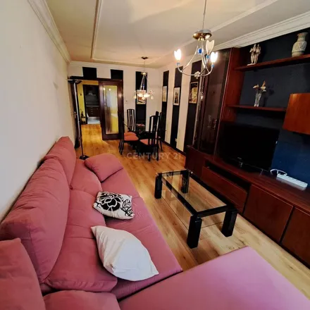 Rent this 4 bed apartment on Calle Federico Landrove Moiño in 47016 Valladolid, Spain