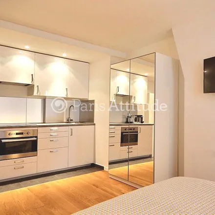 Image 4 - 8 Rue du Cherche-Midi, 75006 Paris, France - Apartment for rent
