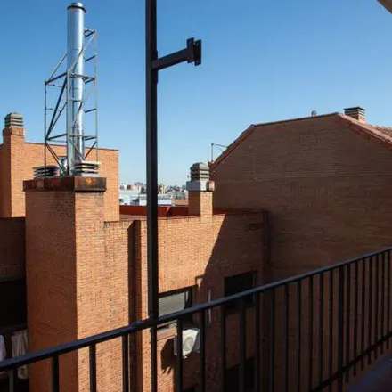 Image 7 - Calle de Nieremberg, 6, 28002 Madrid, Spain - Apartment for rent