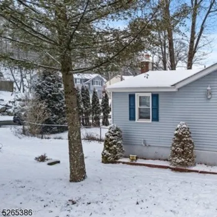 Buy this 2 bed house on 1 Divito Trail in Hopatcong Hills, Hopatcong