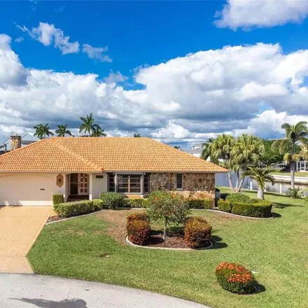 Buy this 3 bed house on 2794 Bay Court in Punta Gorda, FL 33950