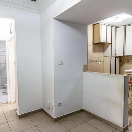 Buy this 2 bed apartment on Rua Epitácio Pessoa 94 in Vila Buarque, São Paulo - SP