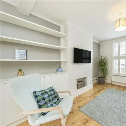 Image 2 - Mauritius Road, London, SE10 0EQ, United Kingdom - Townhouse for sale