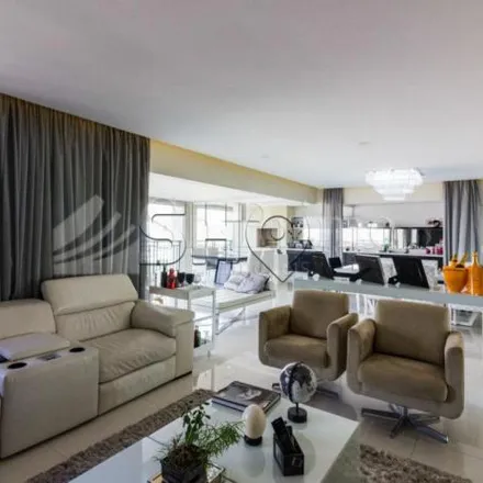 Rent this 4 bed apartment on Rua Doutor Costa Junior 539 in Barra Funda, São Paulo - SP