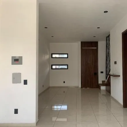 Image 1 - Calle Tarragona, Colinas del Rey, 45130 Zapopan, JAL, Mexico - House for rent