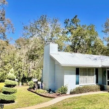 Image 2 - 7816 Lake Avenue, Fanning Springs, Gilchrist County, FL 32693, USA - House for sale