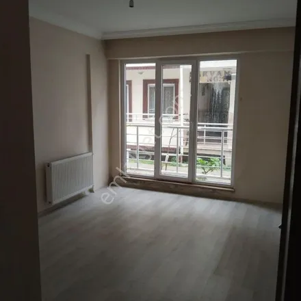 Rent this 2 bed apartment on Egemen Sokak in 41285 Kartepe, Turkey