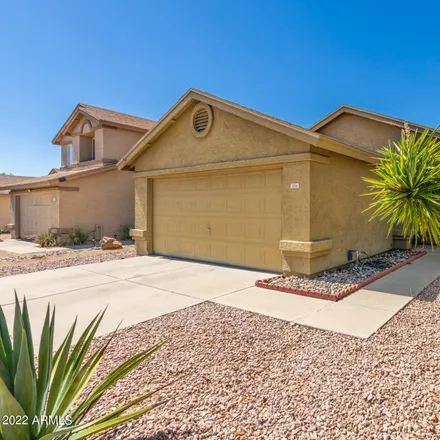Image 2 - 156 West Mohawk Drive, Phoenix, AZ 85027, USA - House for sale