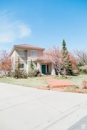 Buy this 6 bed house on 11810 Brookglen Drive in Hidden Oaks, Sandy