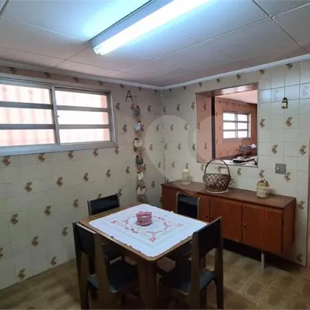 Buy this 2 bed house on Rua Coelho de Carvalho 538 in Boaçava, São Paulo - SP