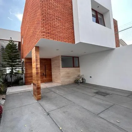 Buy this 3 bed house on Calle Valle de Santa Inés in Valle de San Javier 1° y 2°. Sección, 42064 Pachuca