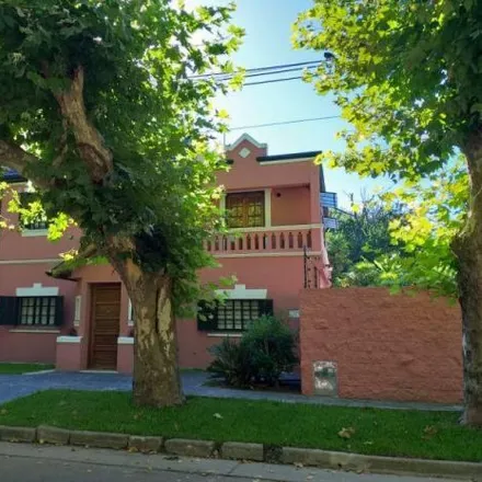 Buy this studio house on Calle 304 in Partido de Berazategui, 1884 Ranelagh