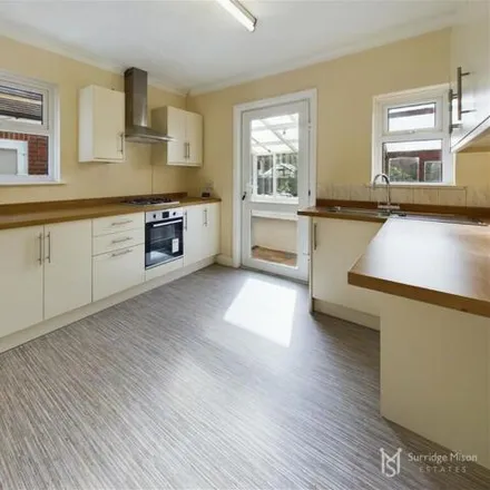 Image 4 - Sunstar Lane, Wannock, BN26 5HS, United Kingdom - Duplex for sale
