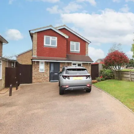 Buy this 3 bed house on Hillside Road in St Leonards, TN34 2QY