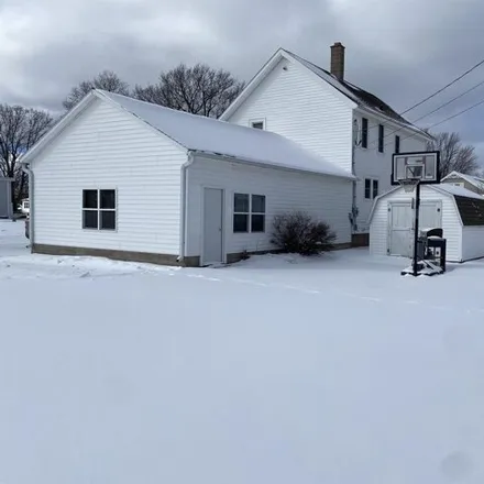 Image 3 - 1214 Pierce Street, Wakefield, Gogebic County, MI 49968, USA - House for sale